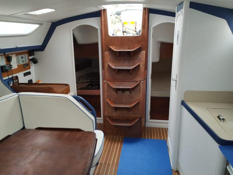 Private Charter on Sailboat - Coastal Trip With Snorkeling in the Bay - Onboard Amenities