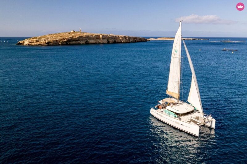Private Charter to Comino & Surroundings - Experience and Itinerary