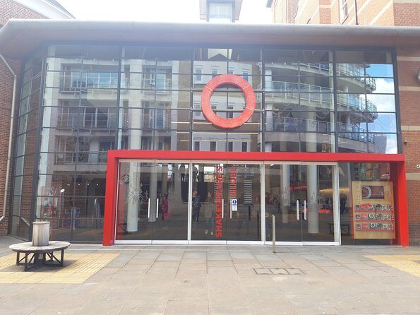 Private Chauffeur Driven London Sightseeing and Shopping Trip - FAQs