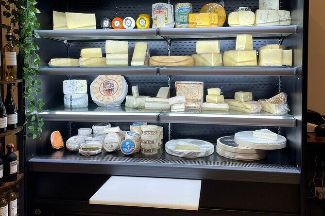 Private Cheese and Wine Tasting - A Closer Look at the Cheese and Wine Workshop
