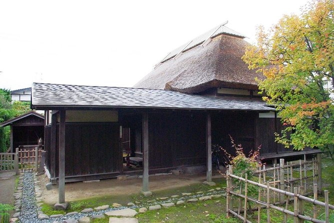 Private Cherry Blossom Tour in Hirosaki With a Local Guide - Cancellation Policy