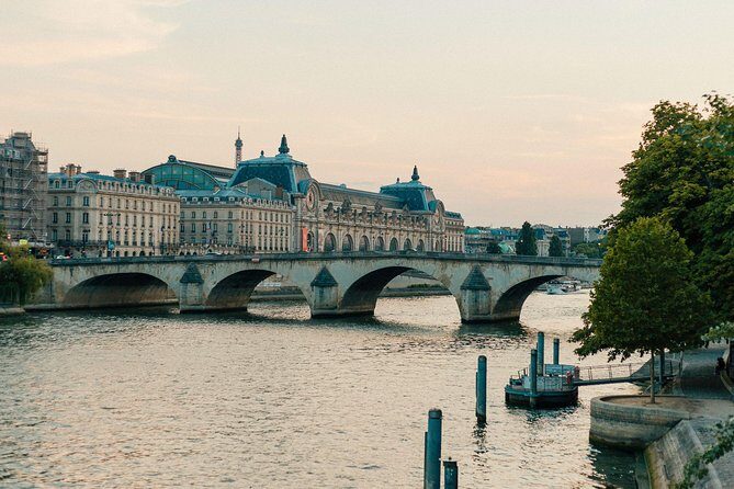 Private City Kickstart Tour: Paris - Authentic Experiences and Insider Tips