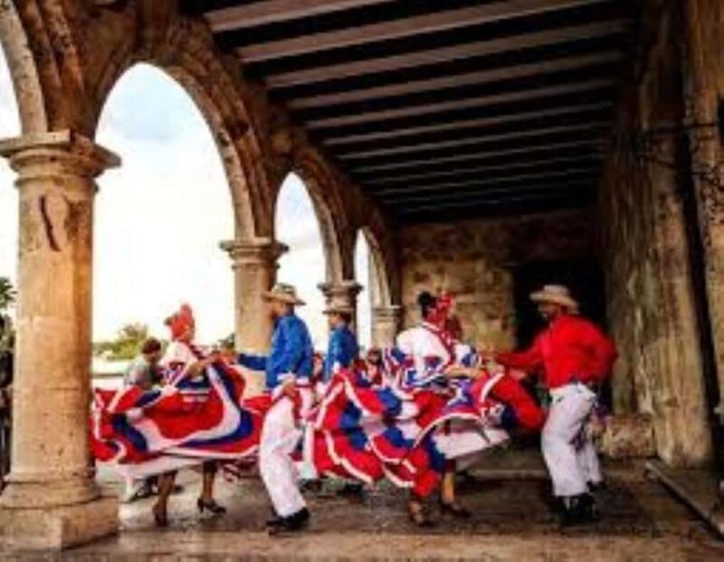 Private: Colonial & Contemporary Santo Domingo Excursion - Key Points