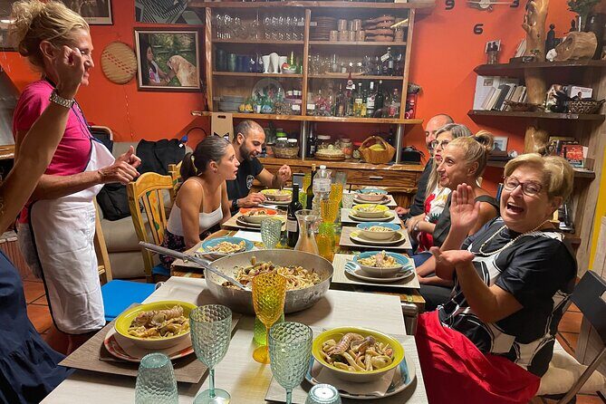 Private Cooking Class in LECCE: Handmade pasta - Wine and Limoncello: Locally Sourced and Perfectly Paired