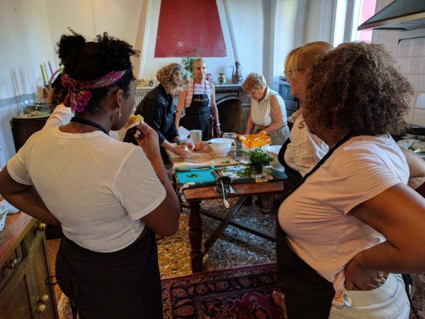 Private Cooking Class With Le Locandiere - Meeting Point and Pickup