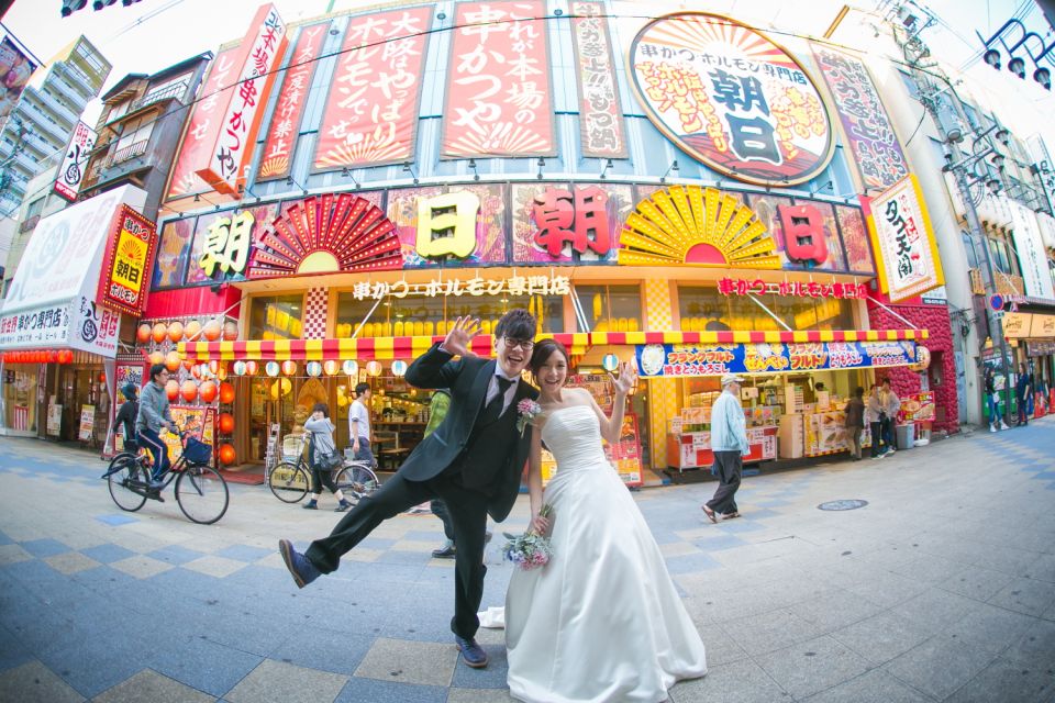 Private Couples Photoshoot in Osaka W/ Professional Artists - Bilingual Support and Interpretation