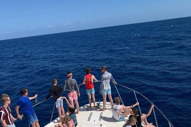 Private Cruise on a Hatteras 52 - Who Will Love This Tour?