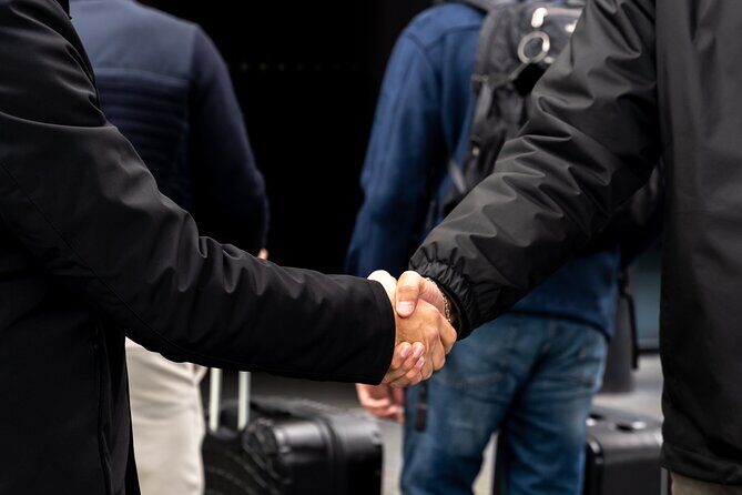 Private Cruise Transfers: AMS, Rotterdam, IJmuiden - An In-Depth Look at the Transfer Service