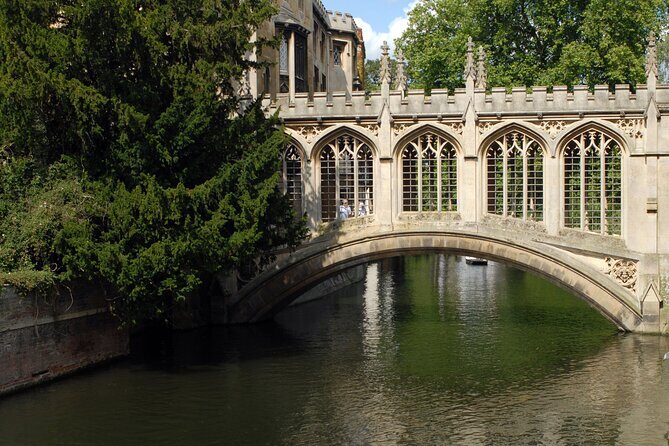 Private Custom Tour With a Local Guide In Cambridge - An In-Depth Look at the Experience