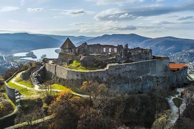 Private Danube Bend Visegrad and Szentendre Tour With Transport - An In-Depth Look at the Danube Bend Private Tour