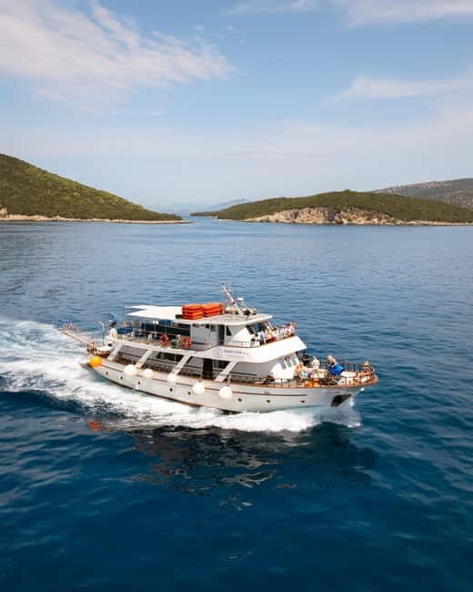 Private day cruise to the Blue lagoon with lunch and drinks! - The Experience: What Travelers Say