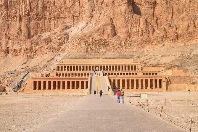 Private Day From Cairo to Luxor by Plane With Hotel,Balloon,West,East and Lunch - Inclusions and Features