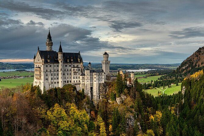Private Day Tour from Munich to Neuschwanstein Castle and Füssen - An Overview of the Tour