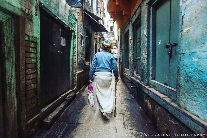 Private Day Tour in Varanasi - Meeting and Drop-off