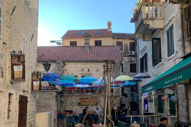 Private Day Tour of Montenegro , Budva and Kotor from Tirana - The return journey