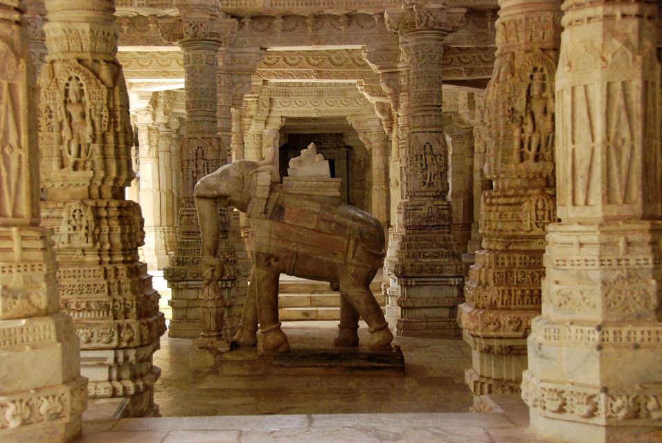 Private Day Tour to Kumbhalgarh Fort & Ranakpur Jain Temple - Itinerary Highlights