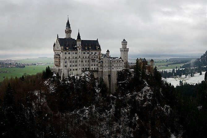 Private day tour to Neuschwanstein Castle from Munich - Practical Tips for Your Day