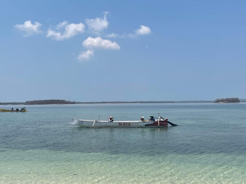 Private Day Tour to Pink Beach-Sand Island-Gili Petelu - Itinerary Highlights