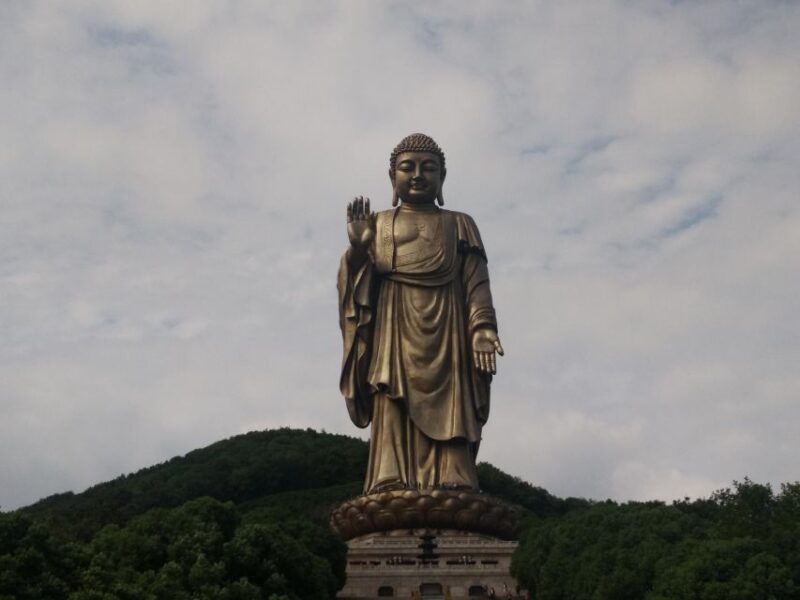 Private Day Tour to Wuxi Lingshan Grand Buddha and Tai Lake - Itinerary Details