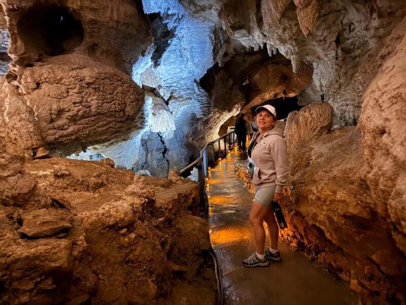 Private Day Tour: Waitomo Glowworms & Hobbiton Movie Set - Hobbiton: A Land of Films and Fantasy