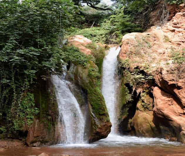 Private Day Trip From Fez to Bhalil and Sefrou - Sefrou Old Town
