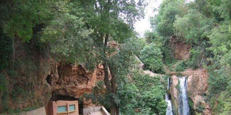 Private Day Trip From Fez to Bhalil and Sefrou - Panoramic Viewpoint