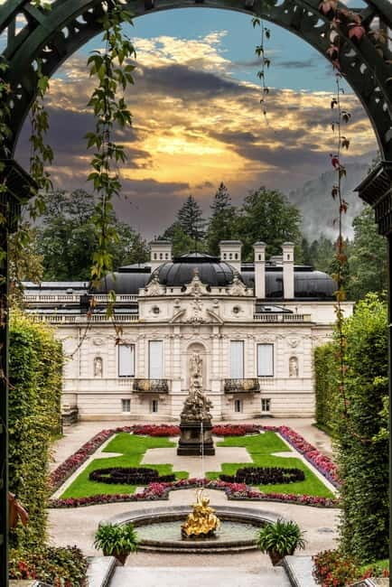 Private Day Trip from Munich to Neuschwanstein Castle - The Experience: What to Expect on the Day Trip
