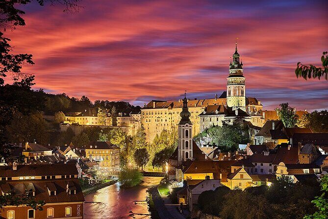 Private Day Trip from Prague to Cesky Krumlov - Key Points