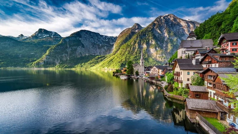 Private day trip from Salzburg to St. Gilgen & Hallstatt - The Sum Up