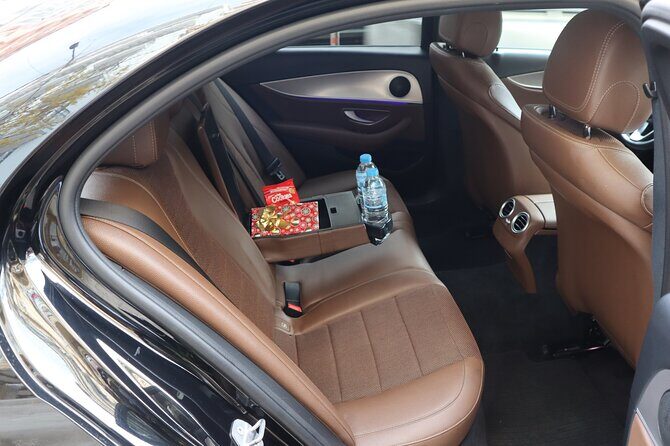 Private Day Trip from Thessaloniki to Vergina, Naousa, and Edessa - The Experience in Practice: What Travelers Are Saying