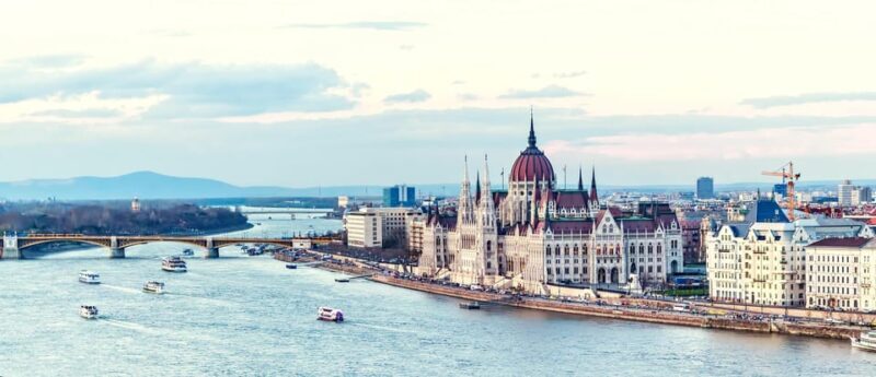 Private day trip from Vienna to Budapest and back in english - Why Choose This Tour?