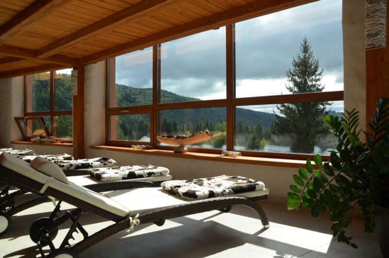 Private Day Trip: Geneva>Thonon-Les-Bains-Thermal Spa Town - Ask Away