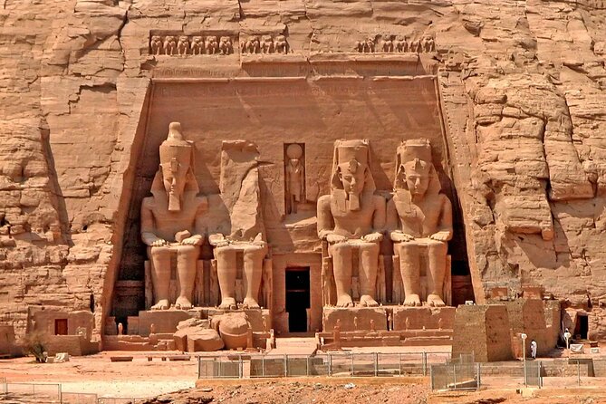 Private Day Trip to Abu Simbel Temple With Guide From Luxor - Traveler Experiences