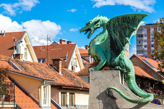 Private Day Trip to Ljubljana and Postojna Cave From Zagreb - Postojna Cave Exploration