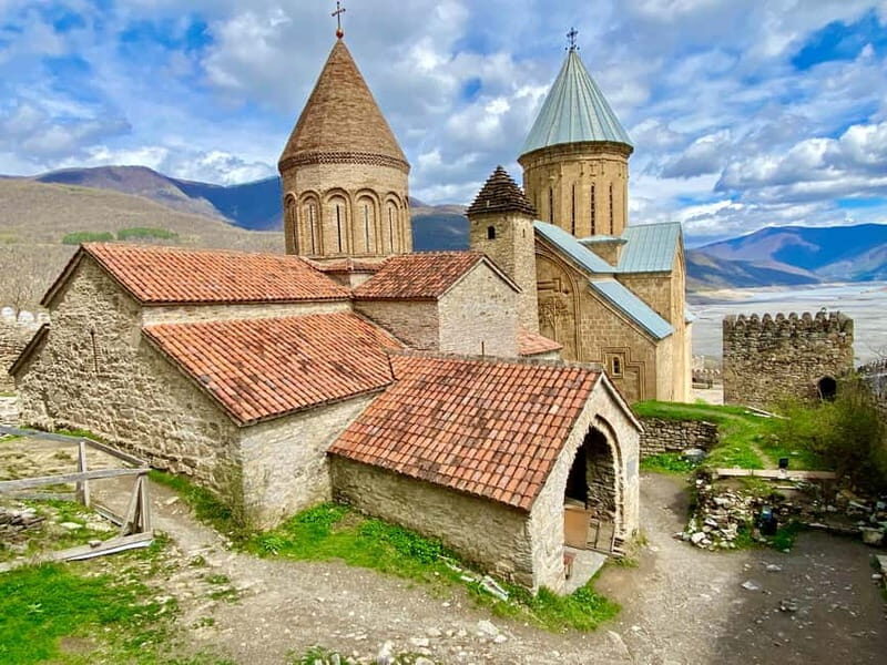 Private day trip to Stepantsminda, Kazbegi Mountains & Sno - Who This Tour Is Best For