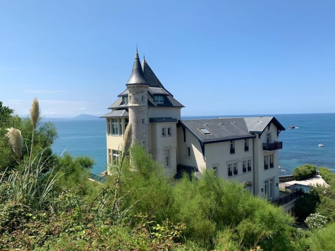Private Day Trip to the French Basque Country - Exploring Charming Villages