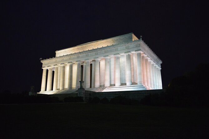 Private DC Monuments by Moonlight (Up to 12 Guests) - What Makes This Tour Stand Out