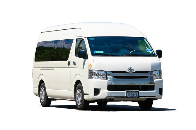 Private Departure Transfer: Hotel to Santo Domingo International Airport (8 - 11) - Pickup and Drop-off