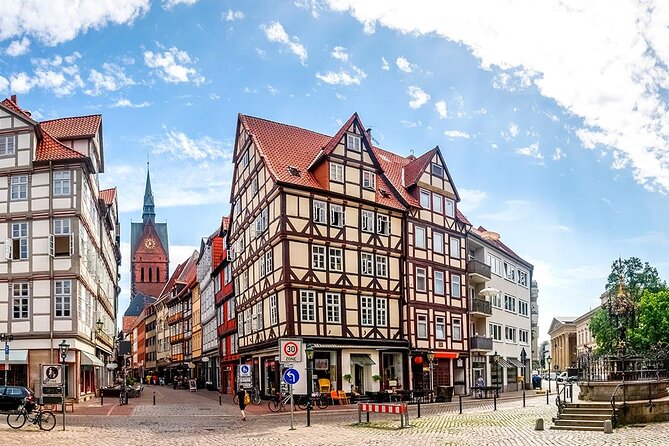 Private Digital Audio Book Scavenger Hunt in Hanover Old Town - Key Points