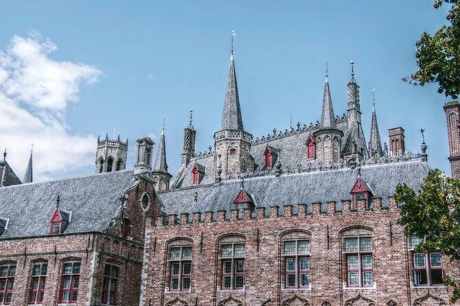 Private direct transfer from Amsterdam to Bruges - The Sum Up