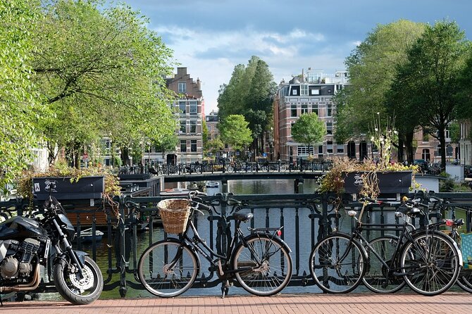 Private Direct Transfer From Hannover to Amsterdam - Accessibility and Amenities