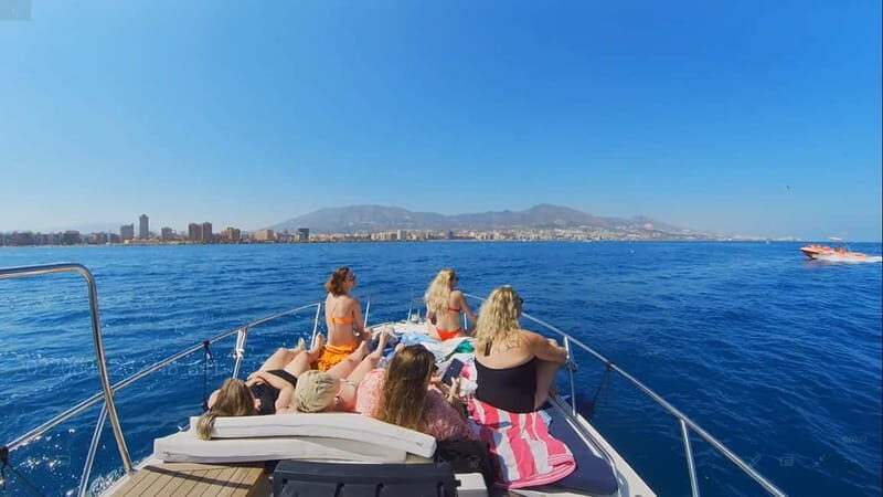 PRIVATE DOLPHIN WATCHING SUNSEEKER WITH DRINKS ON FUENGIROLA - FAQ