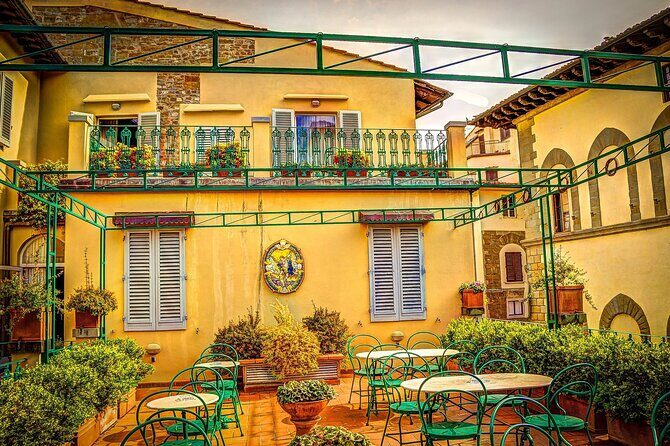 Private Door-To-Door Transfer From Genoa To Florence - Key Points