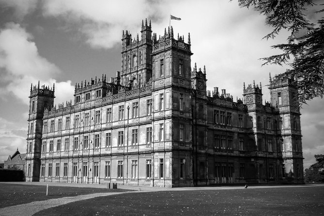 Private Downton Abbey Tour, Including Bampton, Cogges Farm, and Highclere - Key Inclusions