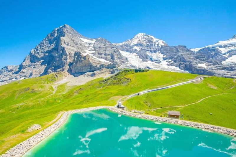 Private driver for tour from Zurich to Jungfraujoch and back - Authentic Swiss Mountain and Village Experiences