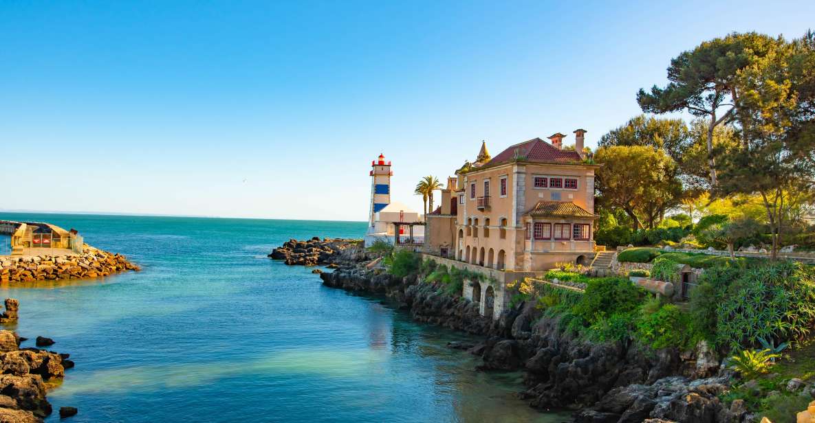 Private Driver/Guide Full Day Lisboa, Cascais and Sintra - Historic Centers, Palaces, and Beaches