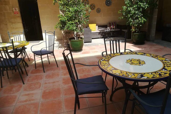 Private Driver to roam the island of Malta - Stop 5: Blue Grotto (Il-Hnejja)  