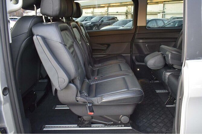 Private Dublin Airport Transfer to & from Belfast City - In-Depth Review: What to Expect from the Dublin to Belfast Private Transfer