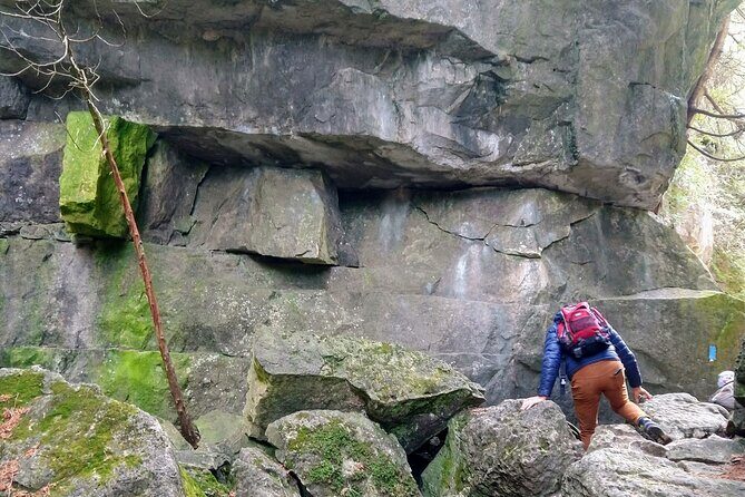 Private Duncan/Metcalfe Caves Hike, Collingwood/Blue Mountain - The Itinerary: A Closer Look