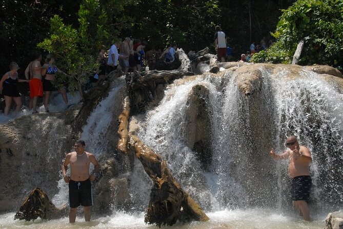 Private Dunns River Falls Tour in Ocho Rios - Pickup Details